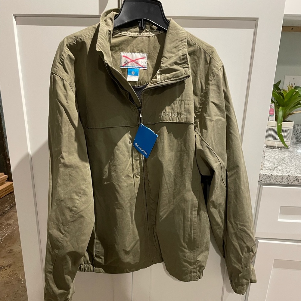 Columbia Utility Jacket, NWT, Medium *read description*